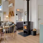 Prázdninový dům Sjarlotte - 100m From The Sea By Interhome