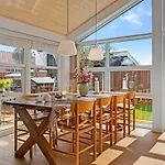 Sjarlotte - 100m From The Sea By Interhome